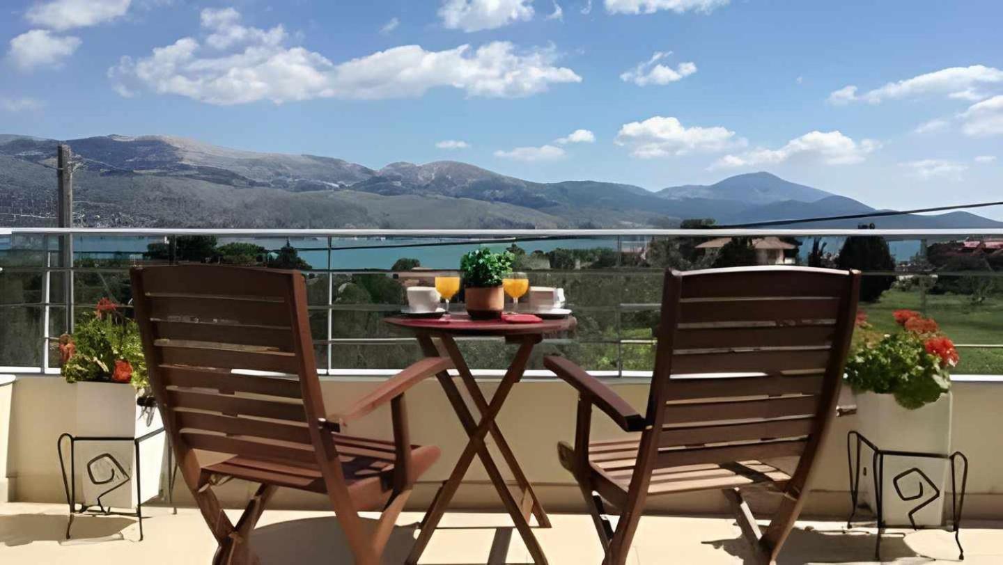 Vista Di Mare Lägenhet Lixouri Exteriör bild
